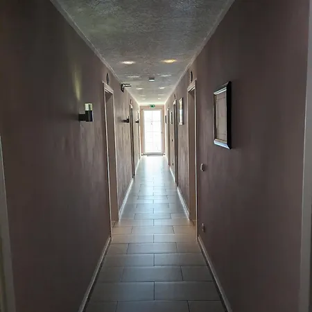 Eiserner Anton 호텔