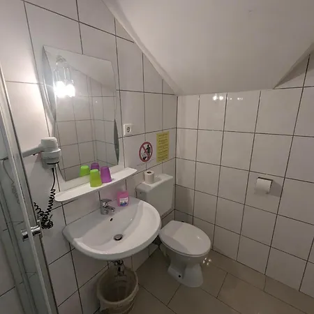 Eiserner Anton 호텔 빌레펠트