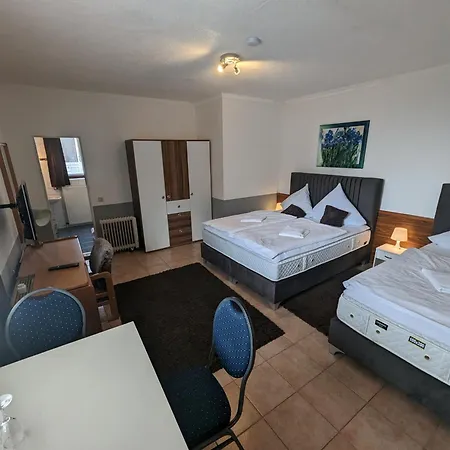 Eiserner Anton Hotel