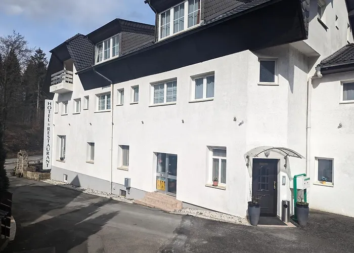 Eiserner Anton Hotel